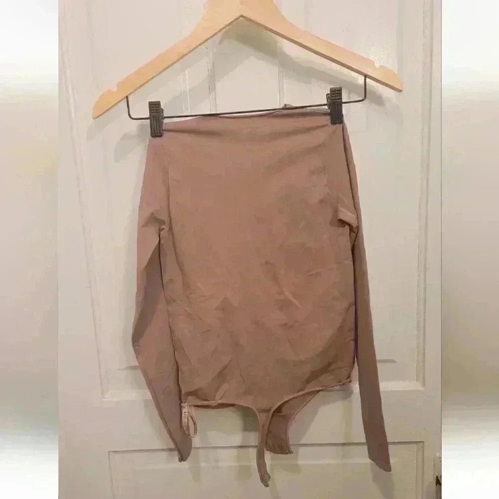 Skims Essential Crew Neck Long Sleeve Brown Bodysuit Size Small Medium S-M - Picture 6 of 6